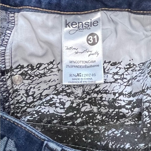 Kensie Women’s Distressed Blue Denim Long Shorts Size 31 - Picture 5 of 5